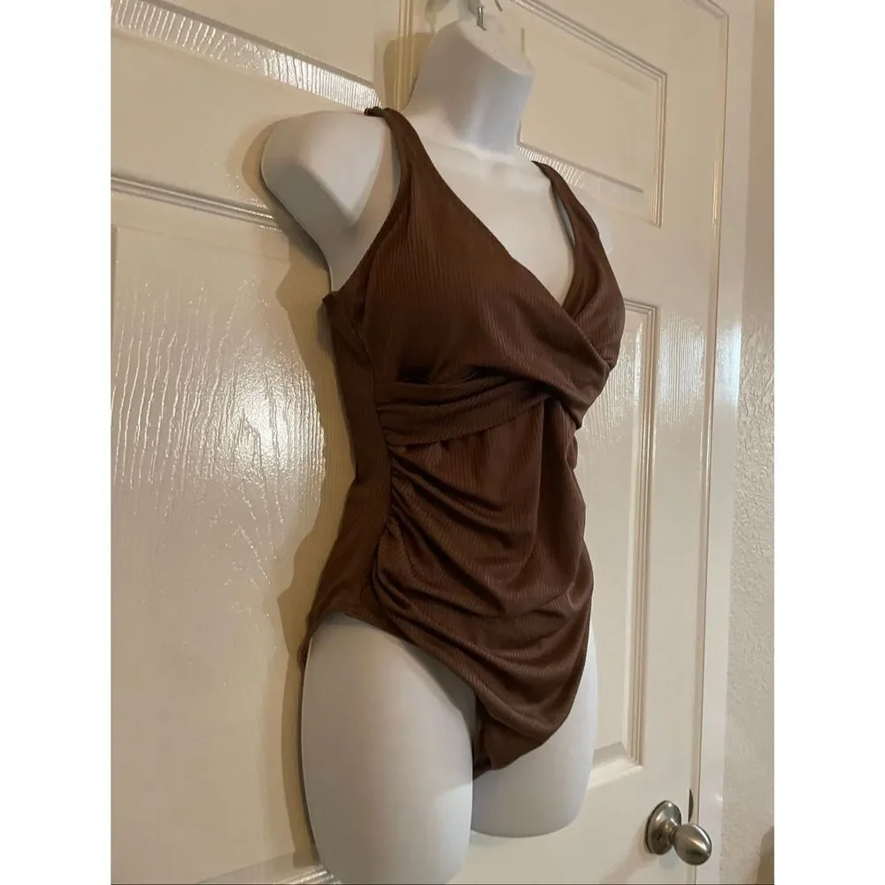 Boutique Medium One Piece Bikini Brown Minimal V Neck